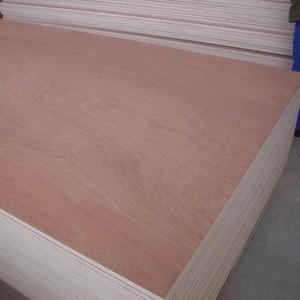 Packaging grade commercial plywood