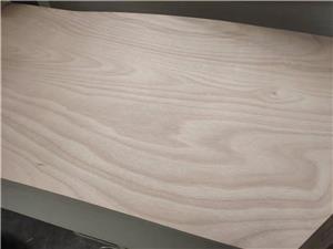 Okoume face poplar core Furniture grade plywood